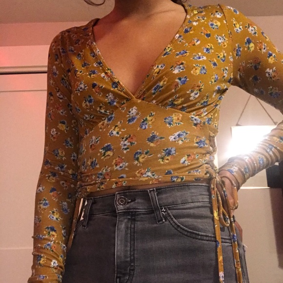 Long sleeve crop top - Picture 3 of 5